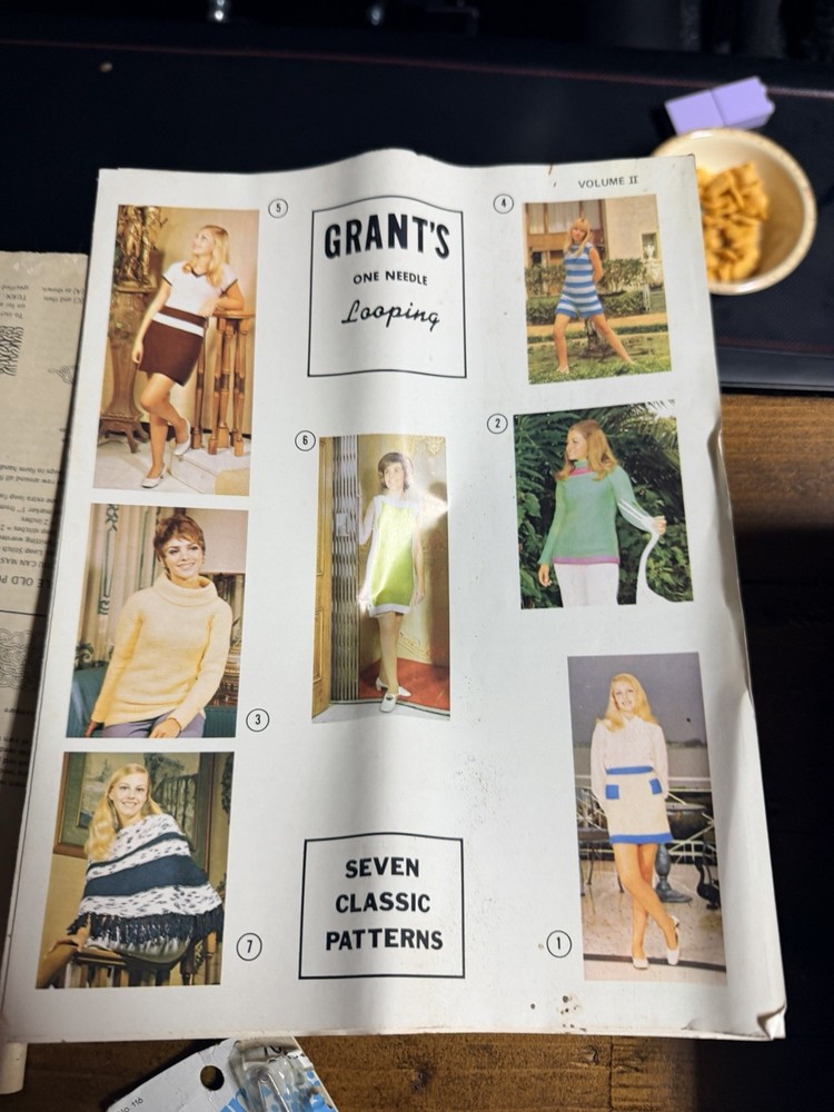 1971 Grant One Needle LOOPER w/Instructions & 3 Pattern Books