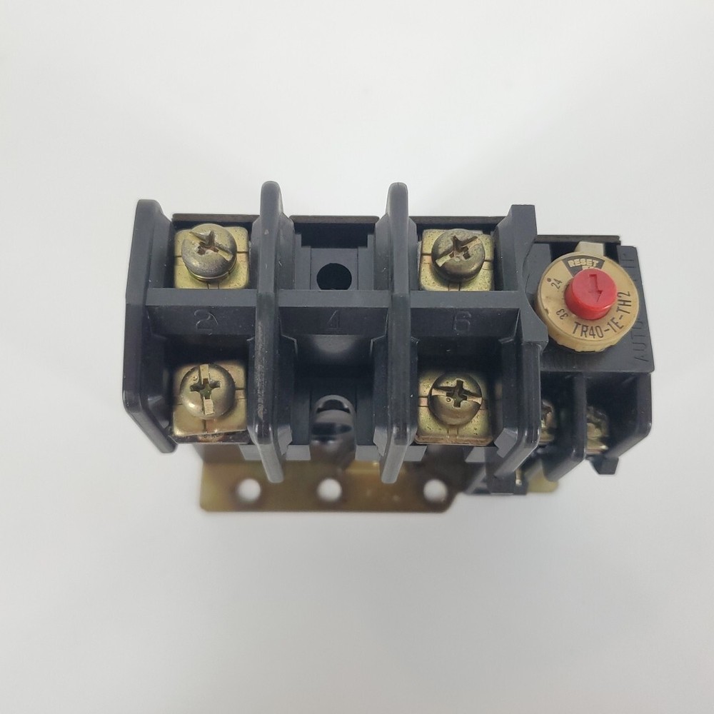 HITACHI NS229351 Contactor.