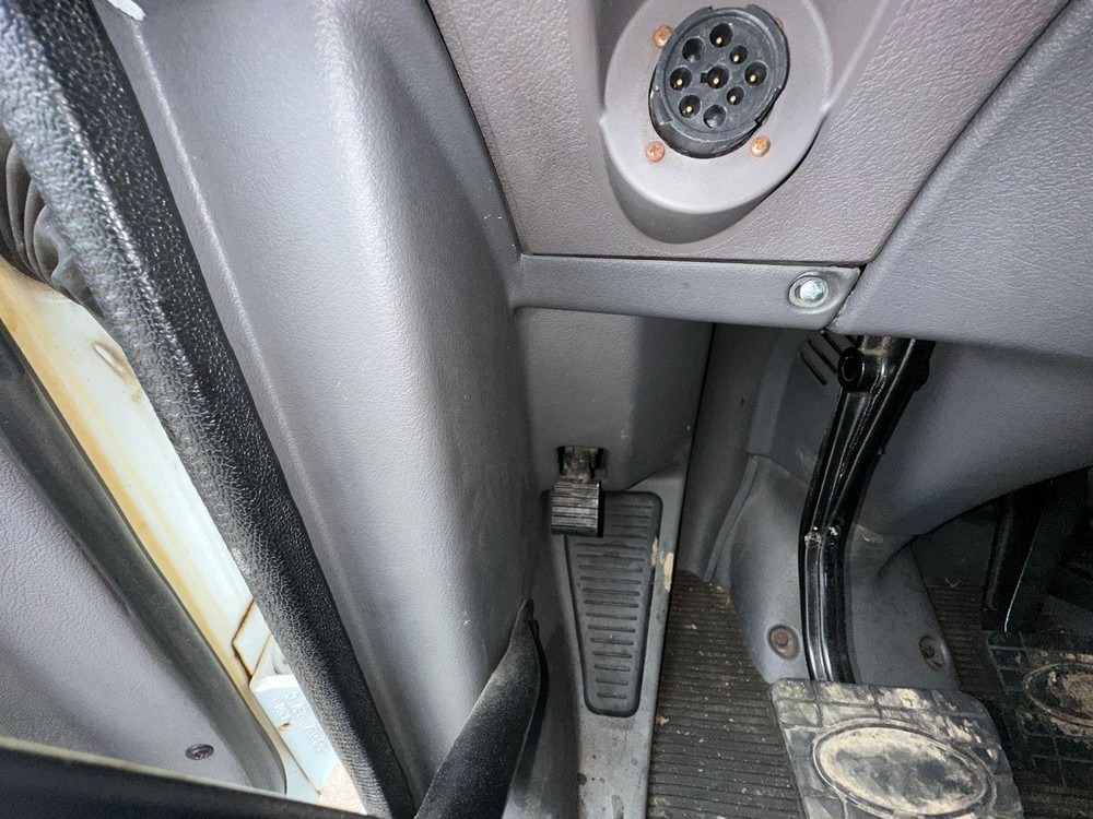 Peterbilt 587 KICK Dash Panel - Used