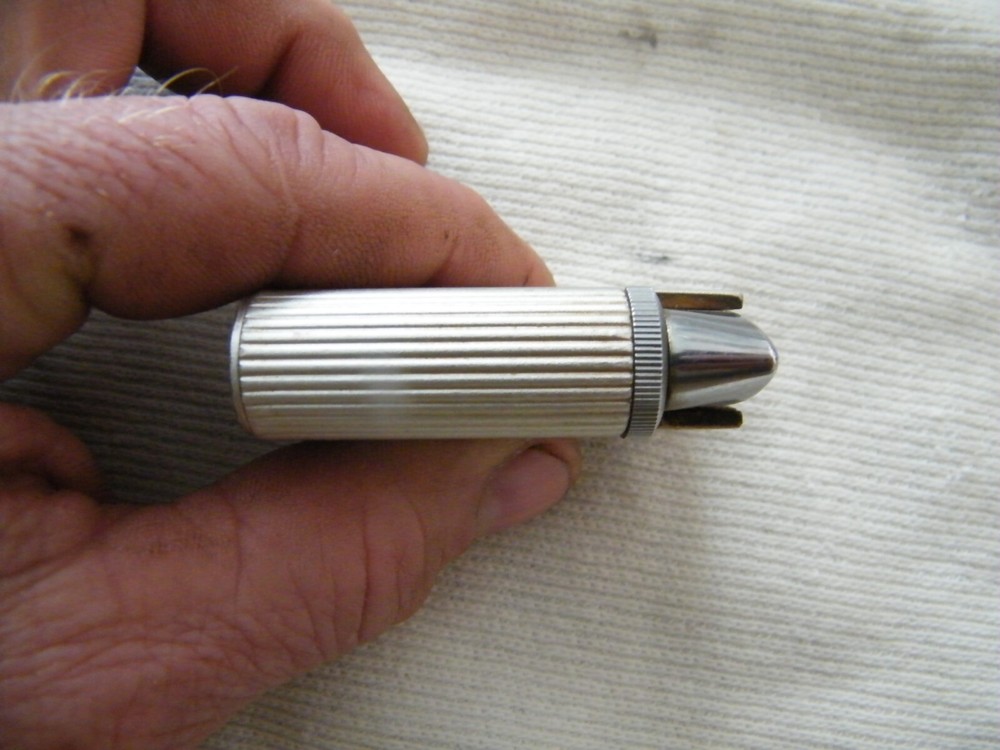 Ronson Varaflame butane cigarette lighter