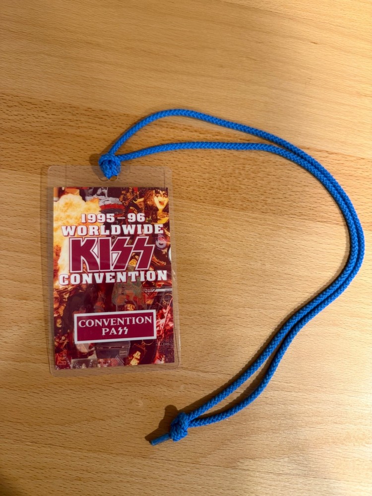 Kiss backstage pass Laminated AUTHENTIC 1995-96 OFFICIAL KISS Convention Pass!!