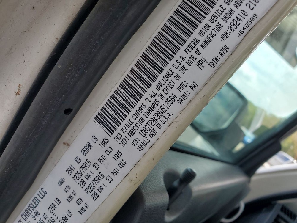2009 Dodge Nitro OEM TIPM Totally Integrated Power Module 04692300AB