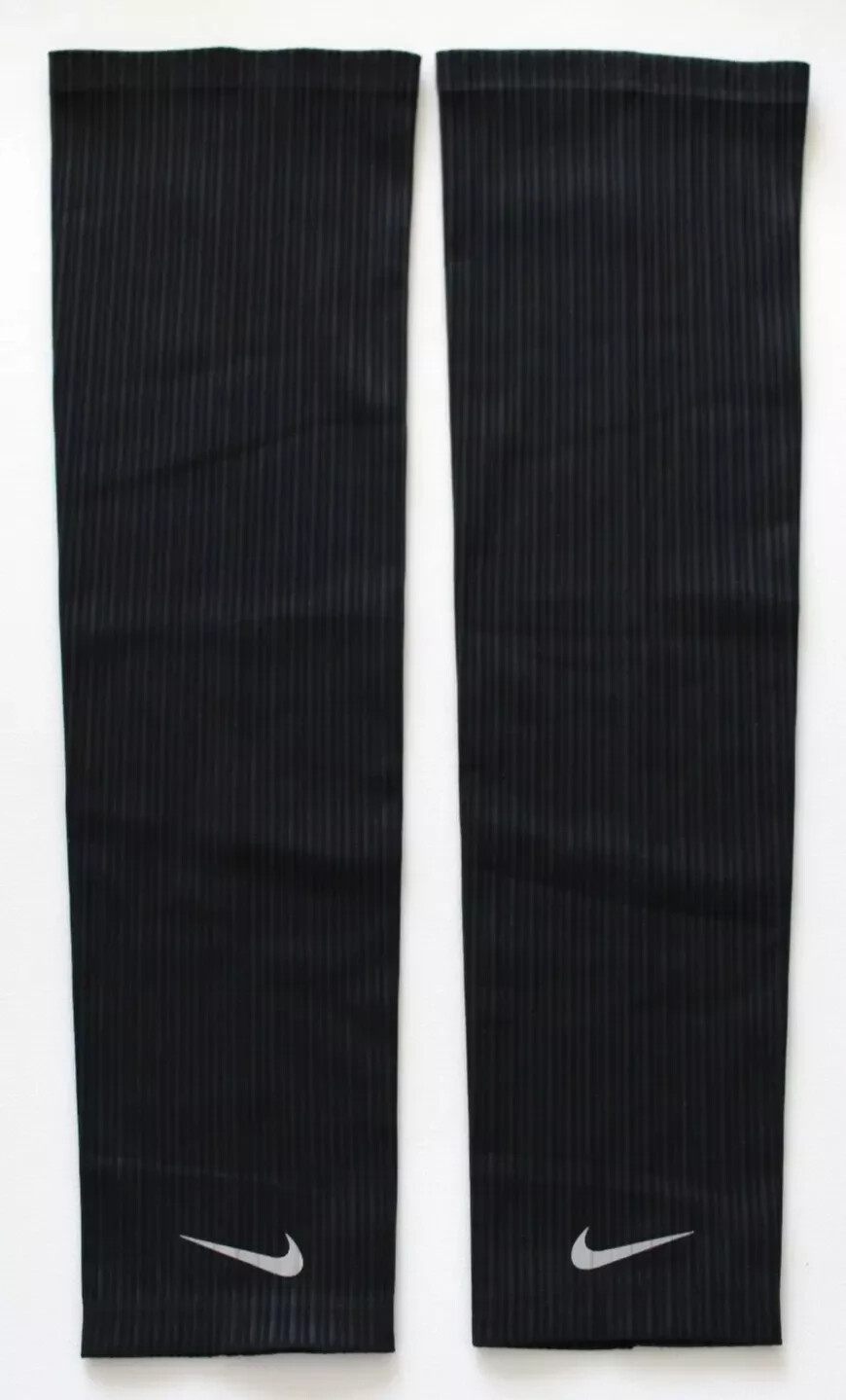 Nike AeroSwift Sleeves Adult L/XL Running Black/Silver