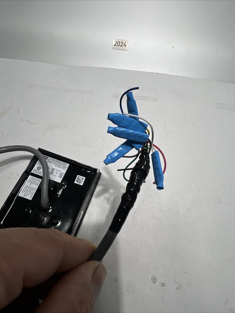 HID MULTI CLASS SE Model RP40E WALL SWITCH READER BLACK 920PTNNEK00000 Untested