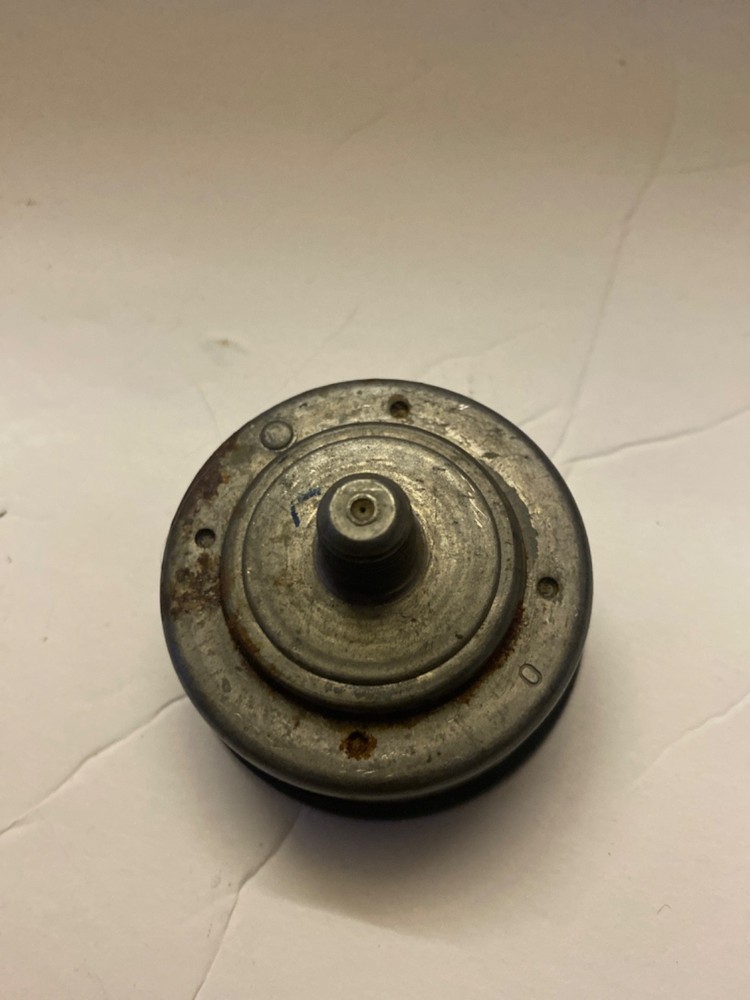 Case Equipment Hydraulic Fluid Filter Gauge