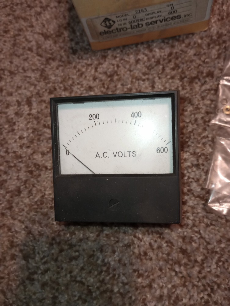 NEW GENUINE SIMPSON INSTRUMENTS MODEL 2143 PANEL METER 0-600VAC