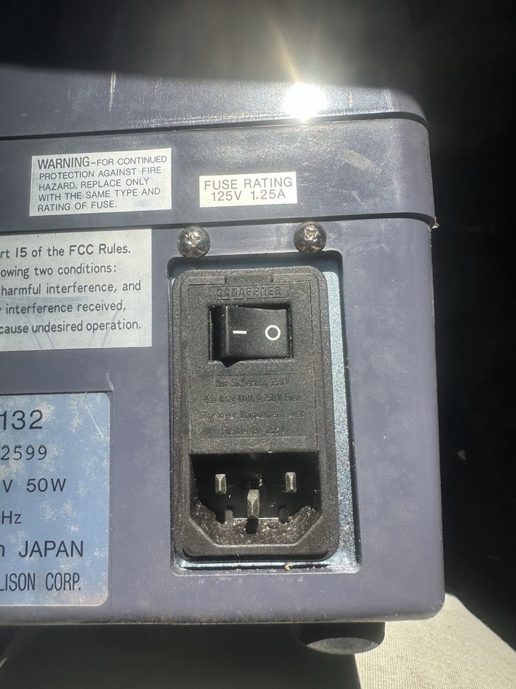 Cummins Model 132 Currency Counting Machine ￼