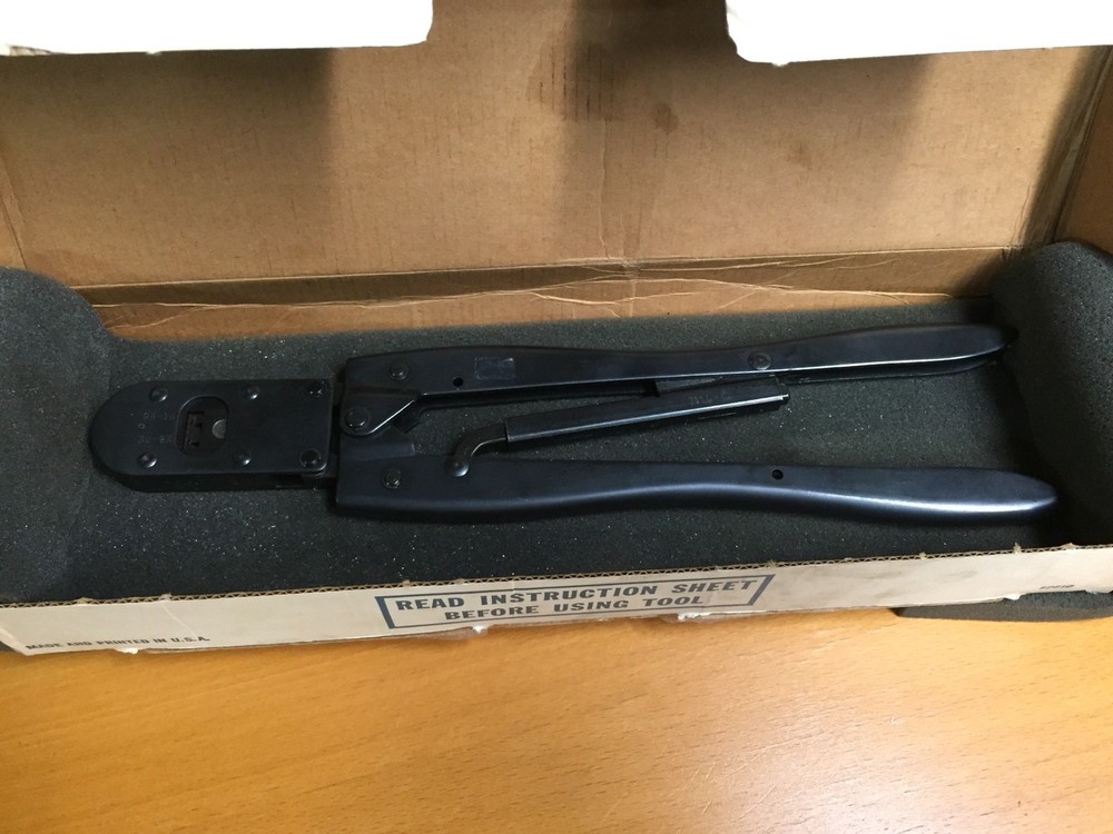 AMP 90071-4 Crimp Tool