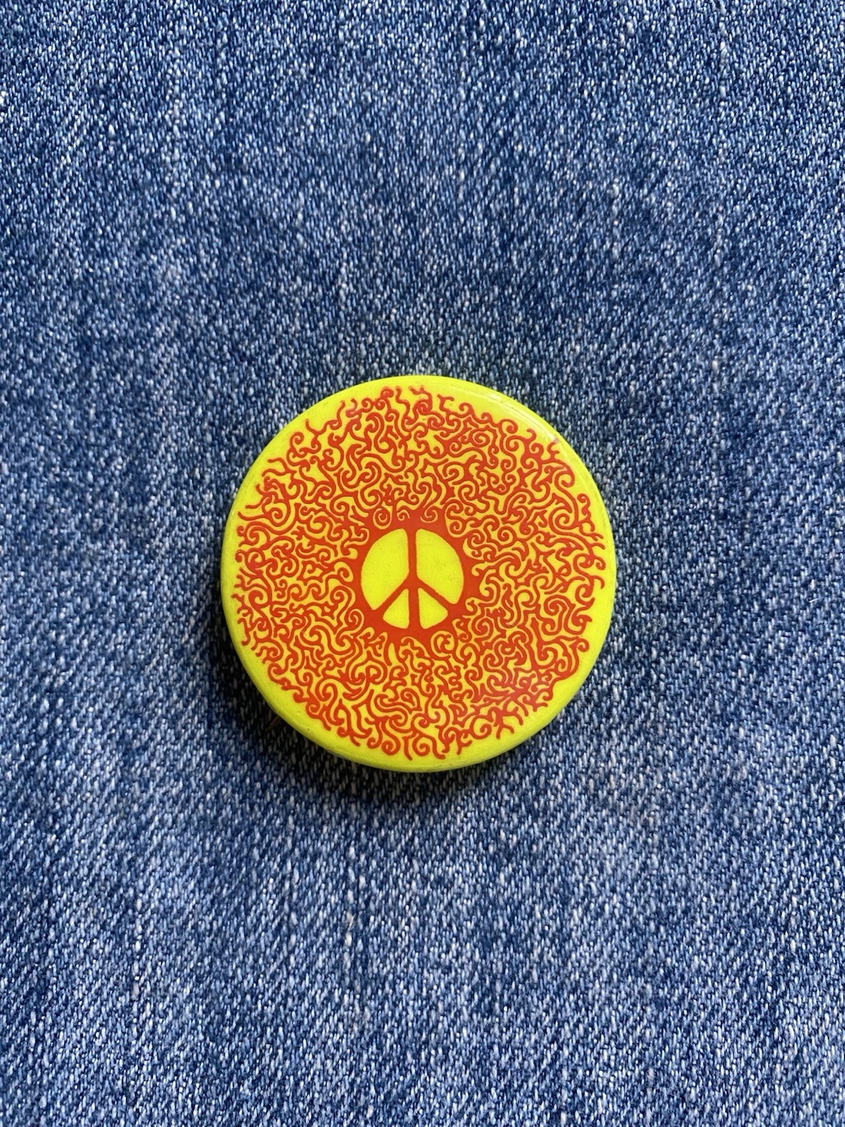 N.O.S. 60's ANTI-WAR, VIETNAM PEACE PROTEST, 8 Pinback Button Collection