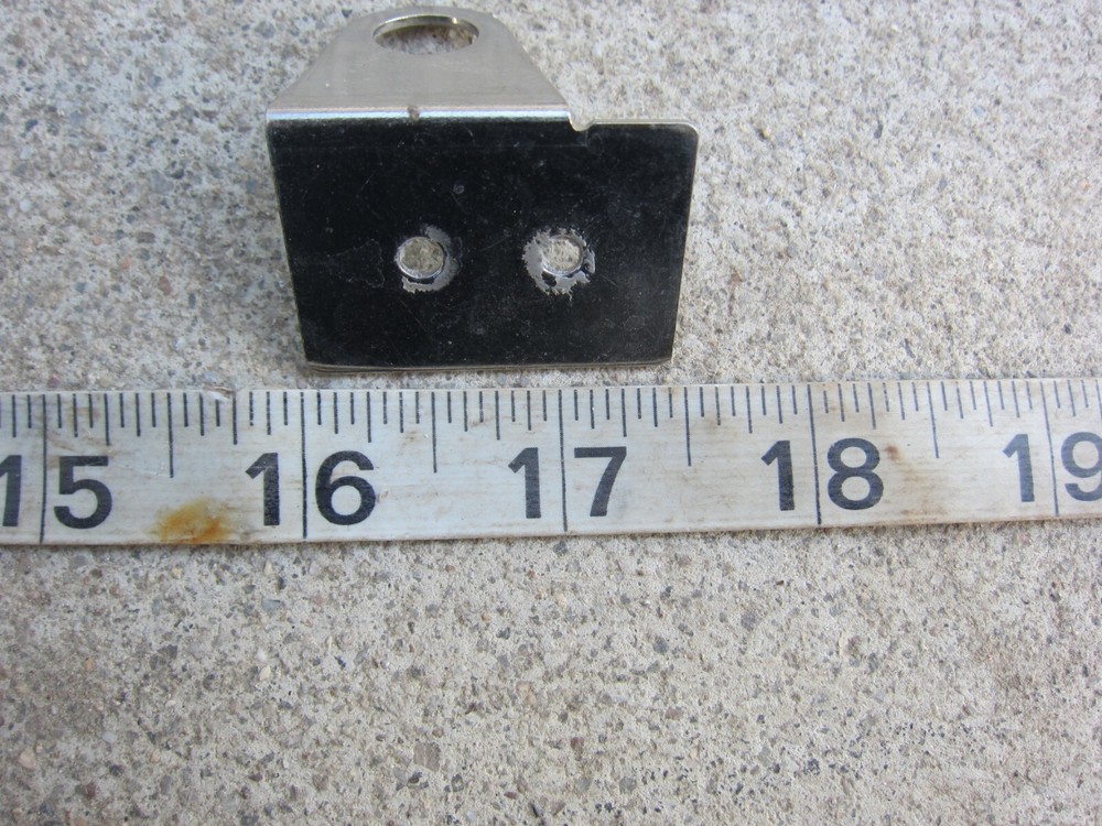 Southco Panel Rotary Draw Latch, Used