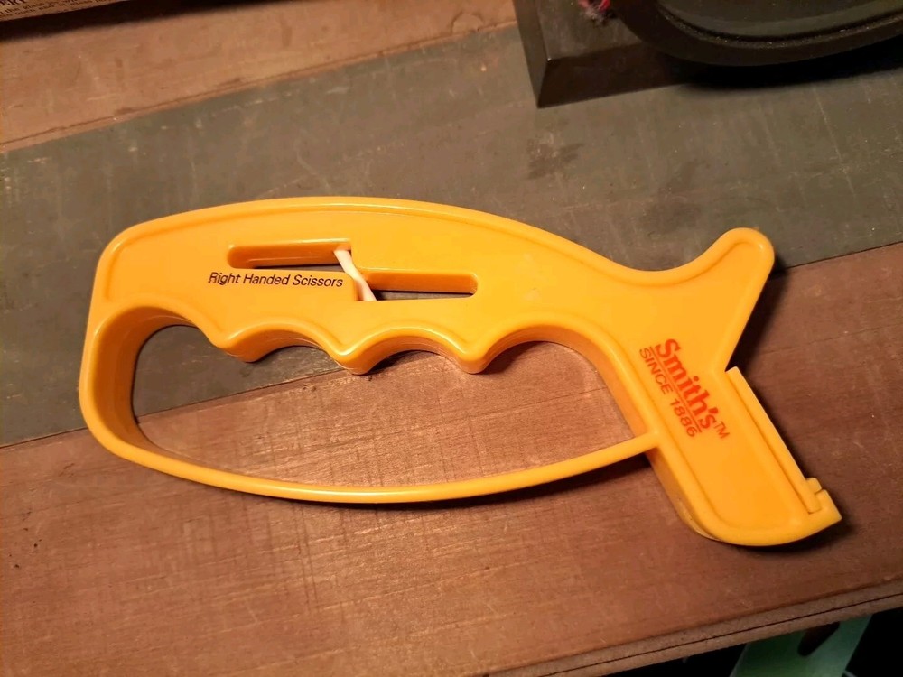 Smith's 10-Second Knife & Scissors Sharpener Left/Right-Handed