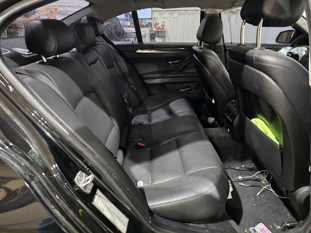 528I 2015 Air Shutter 615822