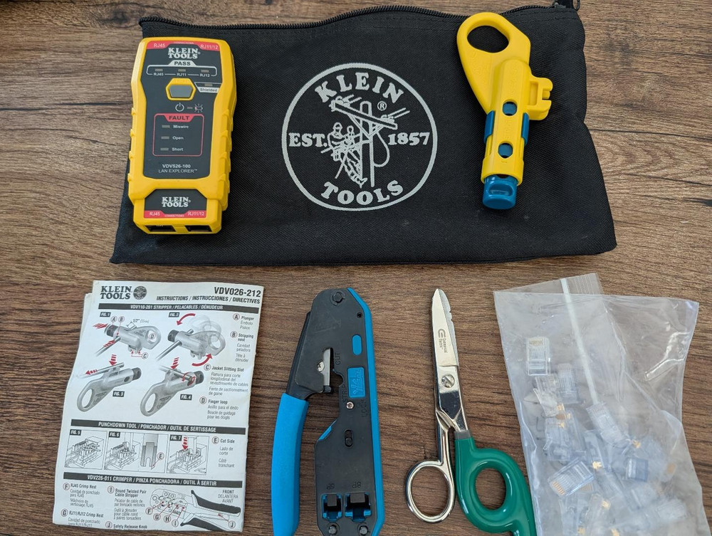 Klein Tools VDV526-100 LAN Explorer Data Cable Tester with full working kit (d1)