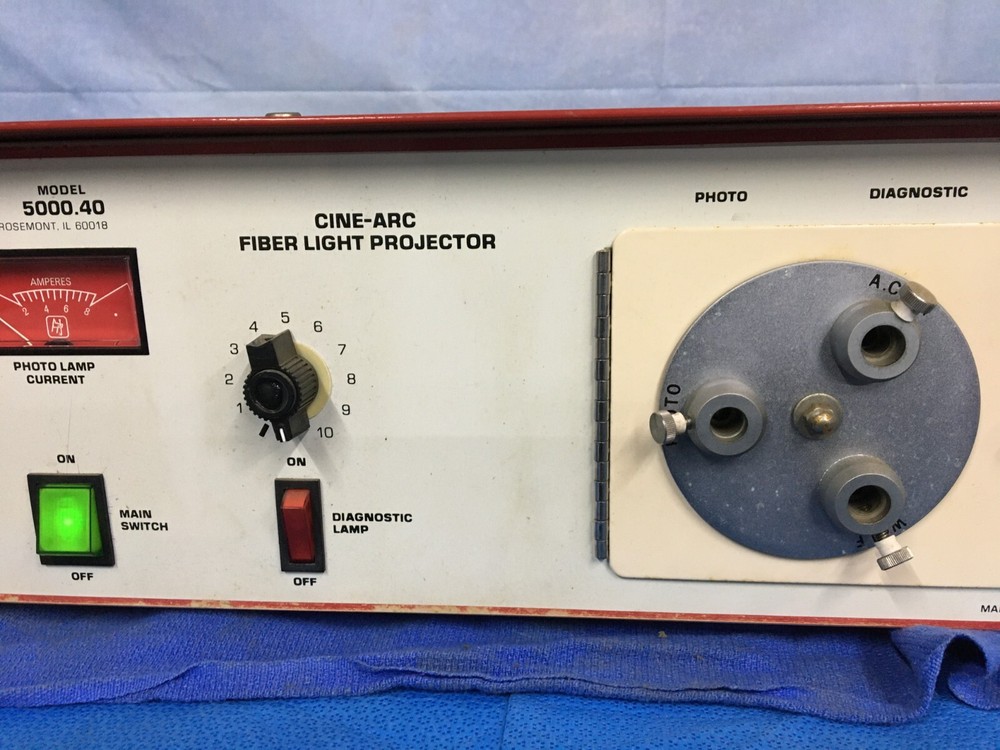 R. Wolf Cine-Arc Fiberlight Projector 5000.40