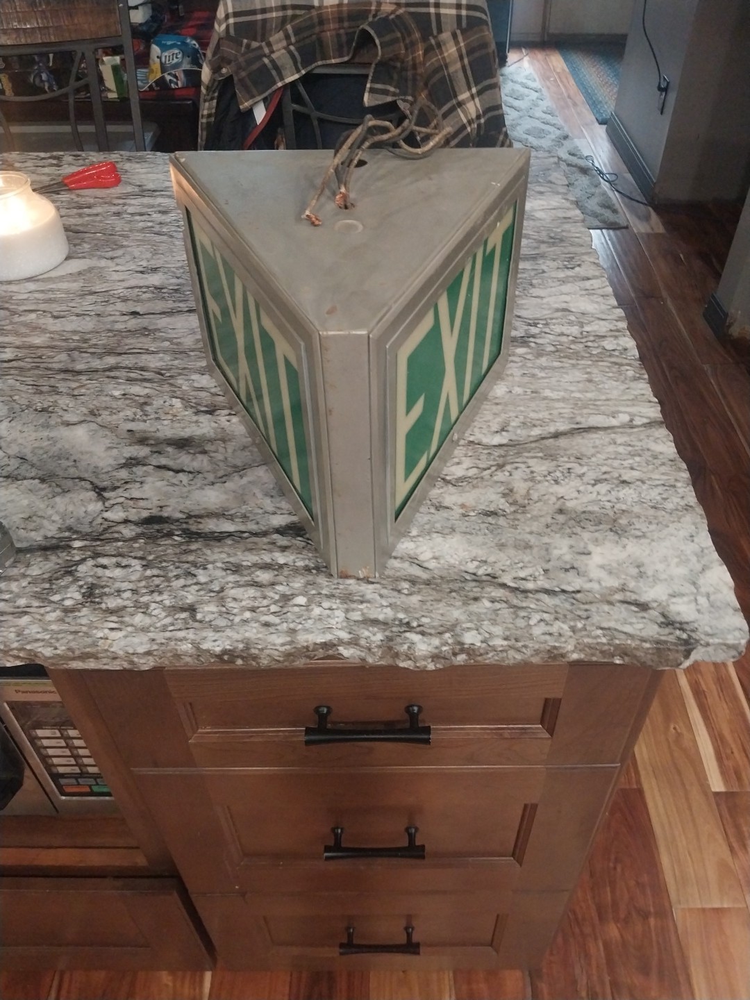 Vintage 1973 Courthouse in KY Wedge Double Sided Exit Sign