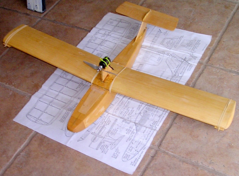 HYDROHONEY PLAN + Willard's CONSTRUCTION ARTICLE for 28" 2-ch RC Model Airplane