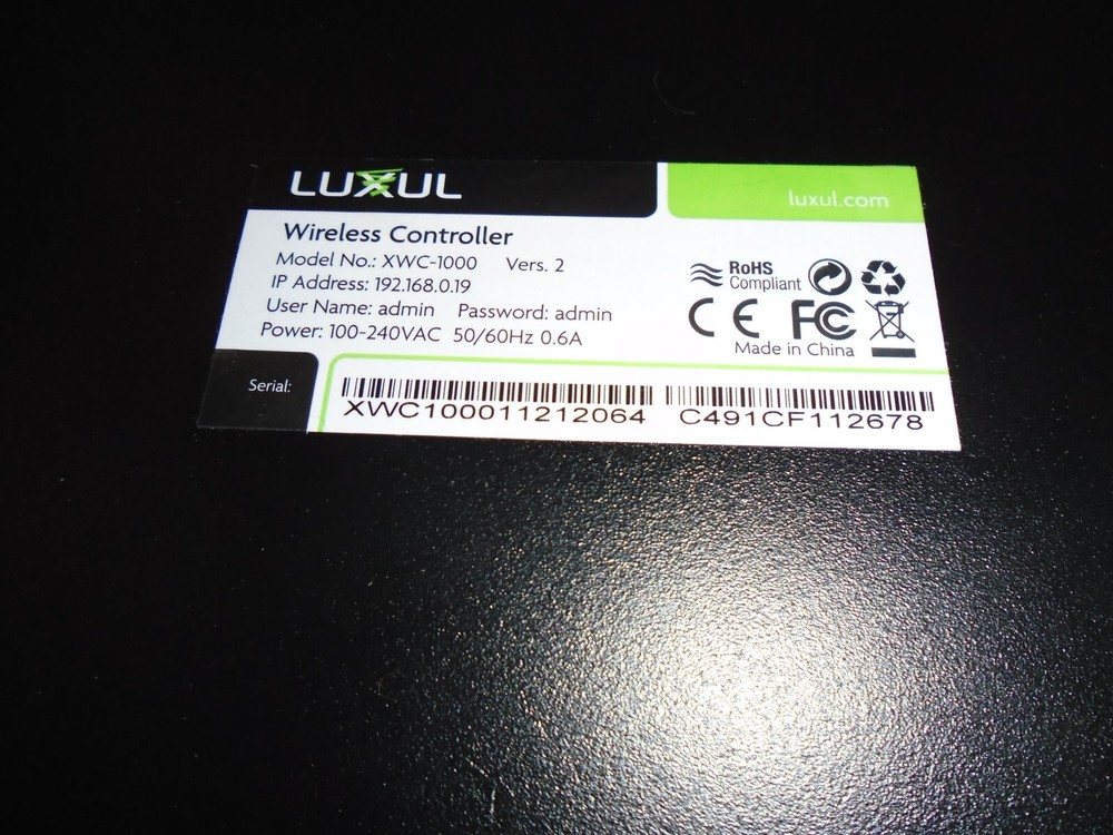 Luxul XWC-1000 v2 Version 2 Wireless Controller w/ Cord- Brackets -Lan cable
