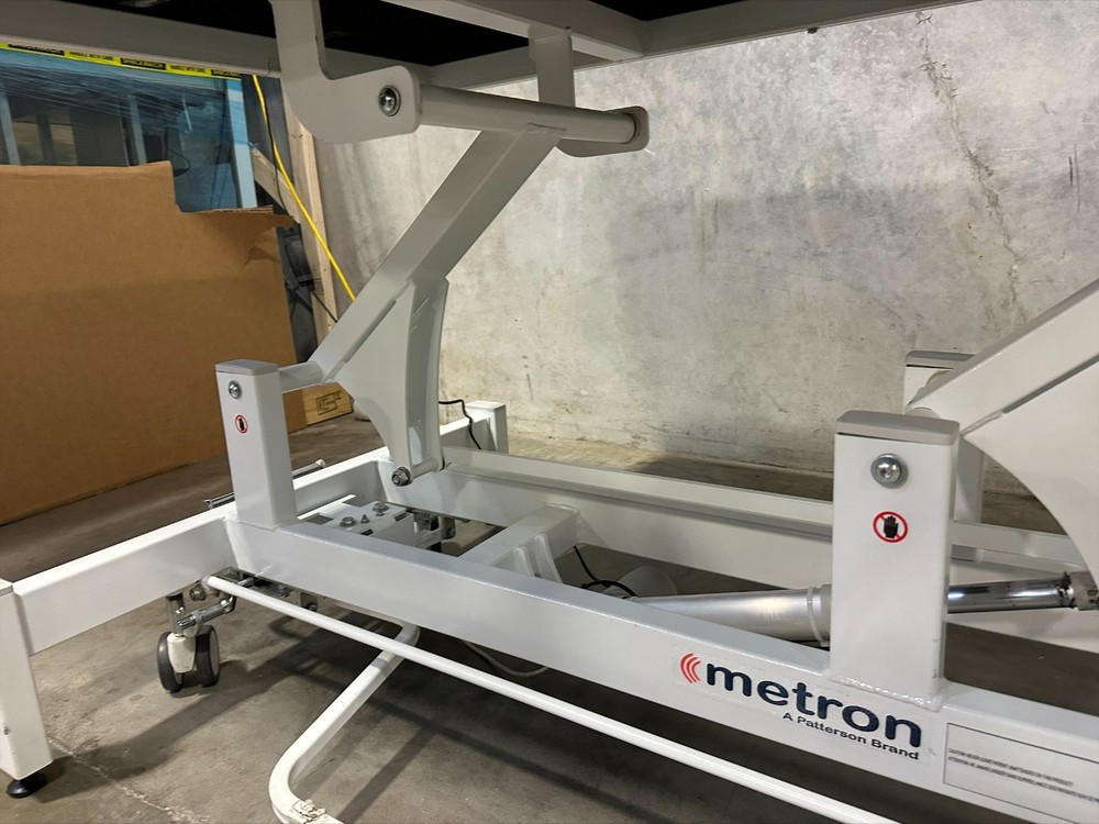 Metron Elite Neuro Elec 1M Table