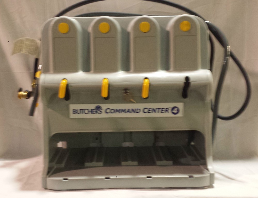 New Diversey 4 Button E-Gap Dispensing Unit 5055764 Command Center NEW IN BOX