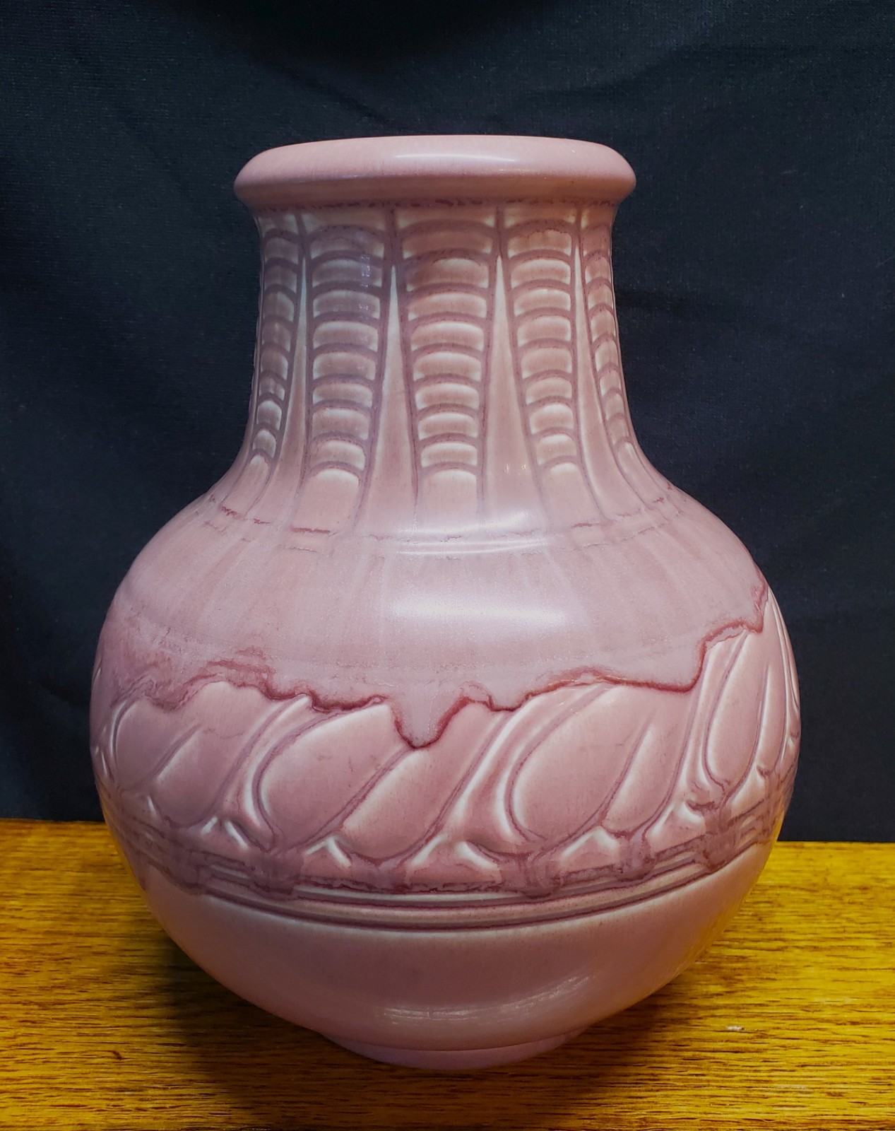 1925 Rookwood Pottery Large 8.5"x7" Vase Mauve Rose Matte Incised Design