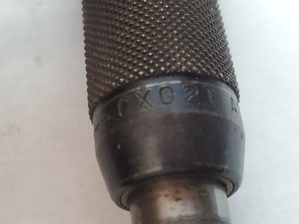 ARO Pneumatic Screwdriver Inline Type Driver Model 7500 w/CXQ21 attachment