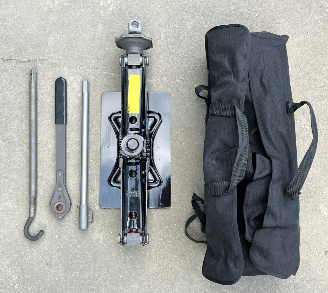 NEW OEM HMMWV 3.5 TON 12447042 18'' HAND COMPACT SCISSOR LIFT JACK KIT 5939822L