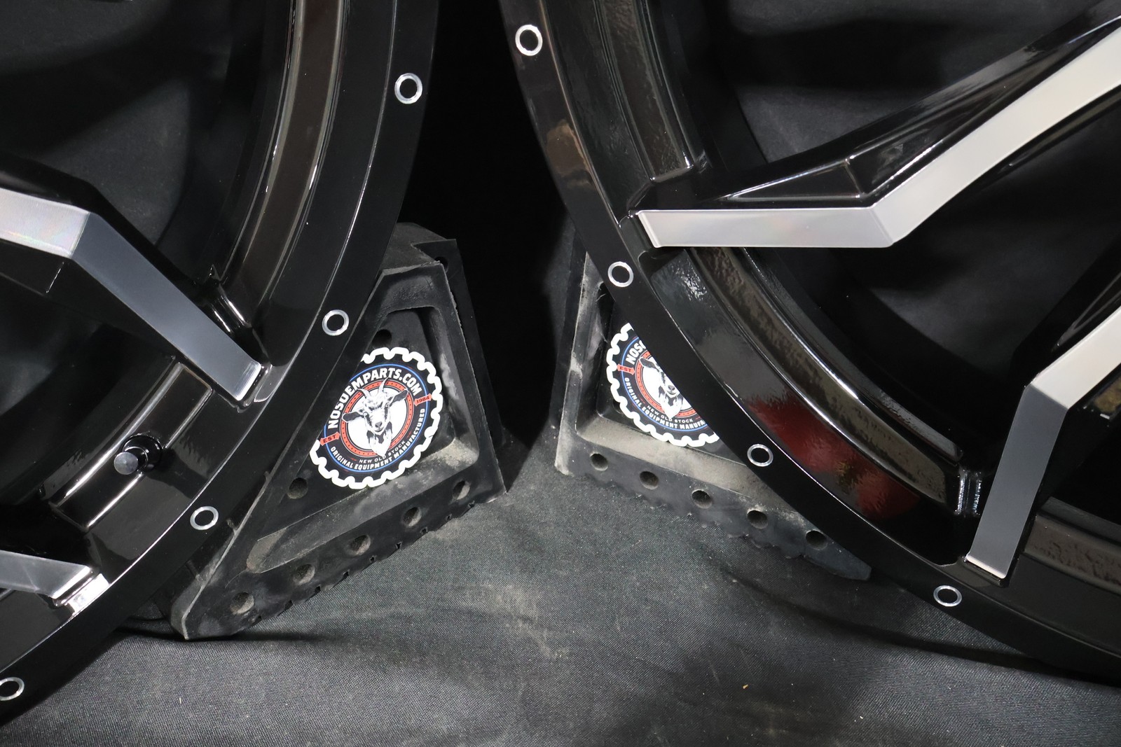 24HL21-1145 NEW HIGH LIFTER GLOSS BLACK/MACHINED 24X7 WHEELS FITS POLARIS RZR RA