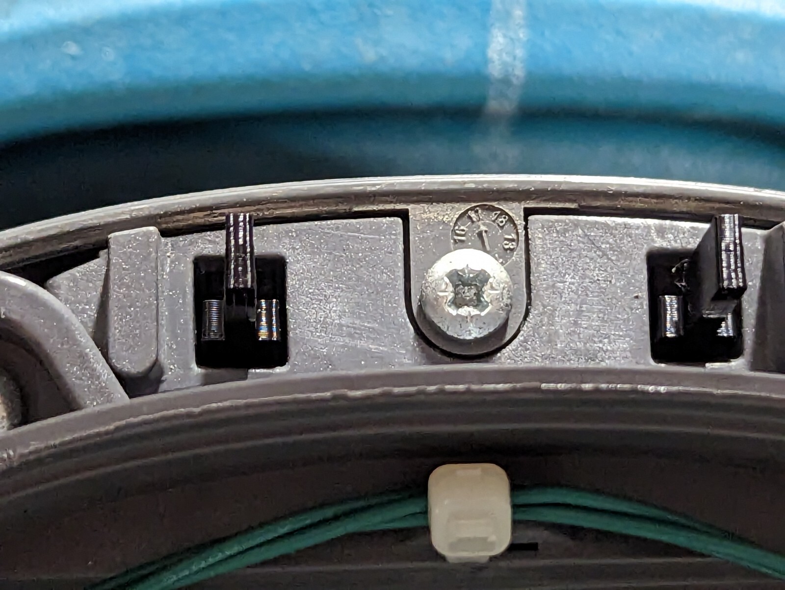 Tennant T500 T500E T600E Bezel Hinge Repair Kit 9022175 9022174 9014135