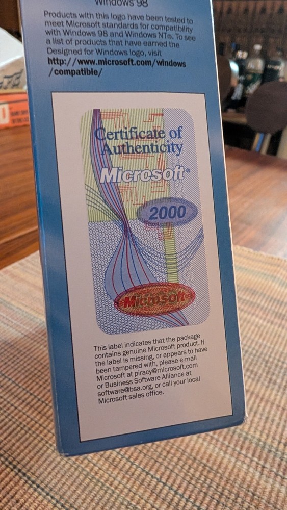 Microsoft Windows 98 Upgrade Second Edition Vintage - CD and Key Code