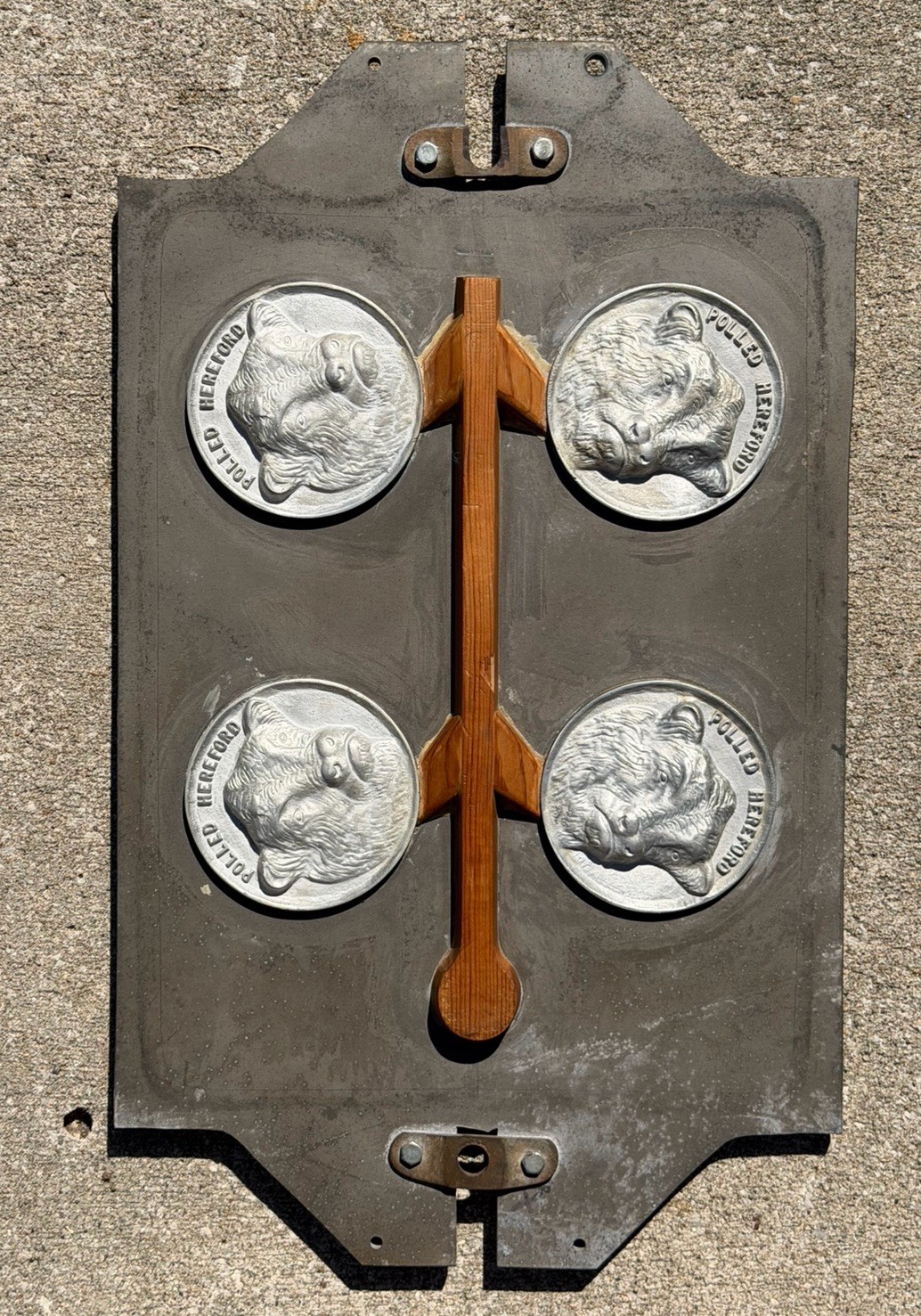 Vintage Industrial Aluminum Foundry Mold Pattern Polled Hereford Cows Sculpture