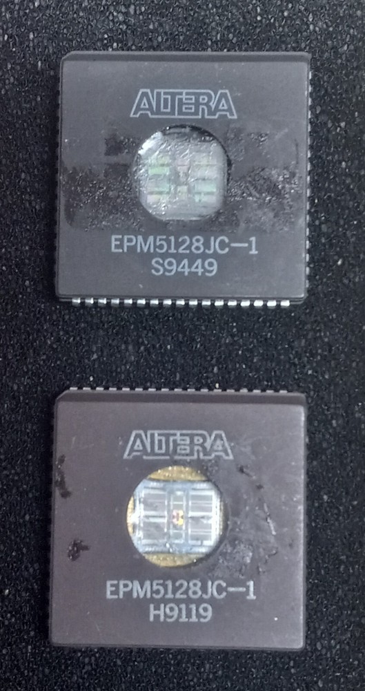 QTY 2 EPM5128JC ALTERA EPM5128 UV erasable - programmable logic device - USED