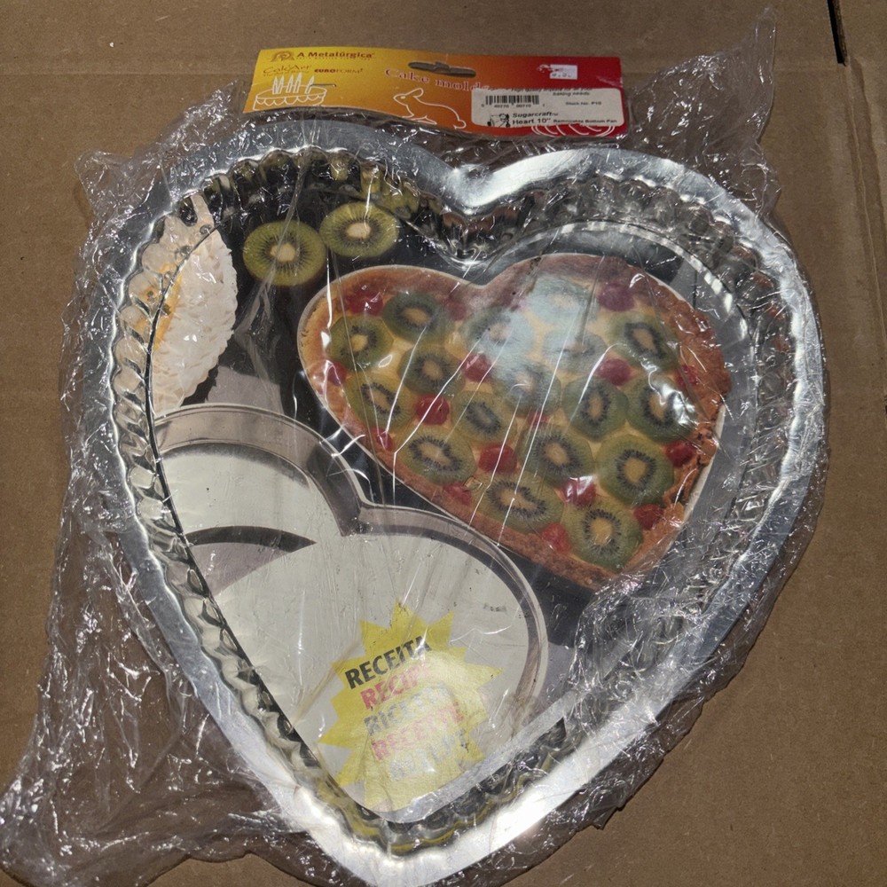 SUGARCRAFT 10"  Pink Heart Shape Removable Bottom