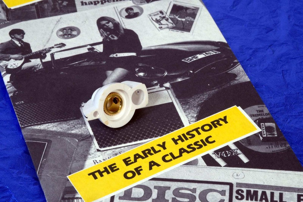 Six Chicken Head Amp Knobs, '60s Style, White, #WCH