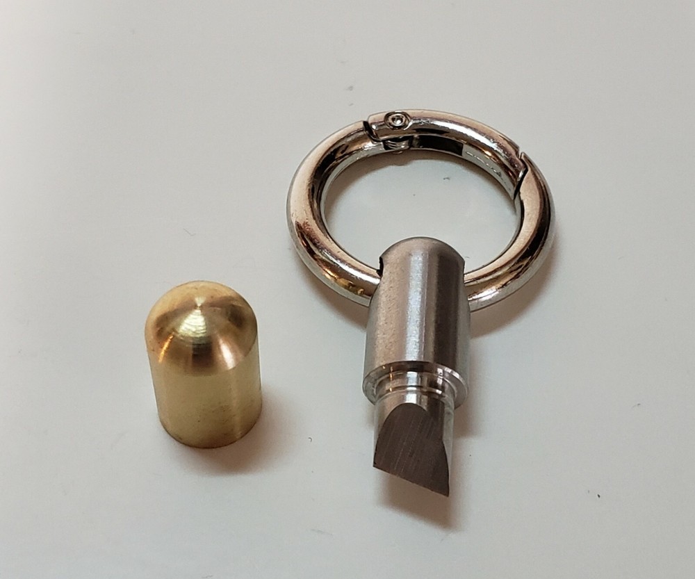 EDC Capsule with Key Ring Pendant Sharp Cutting Unboxing Micro Cut Tool