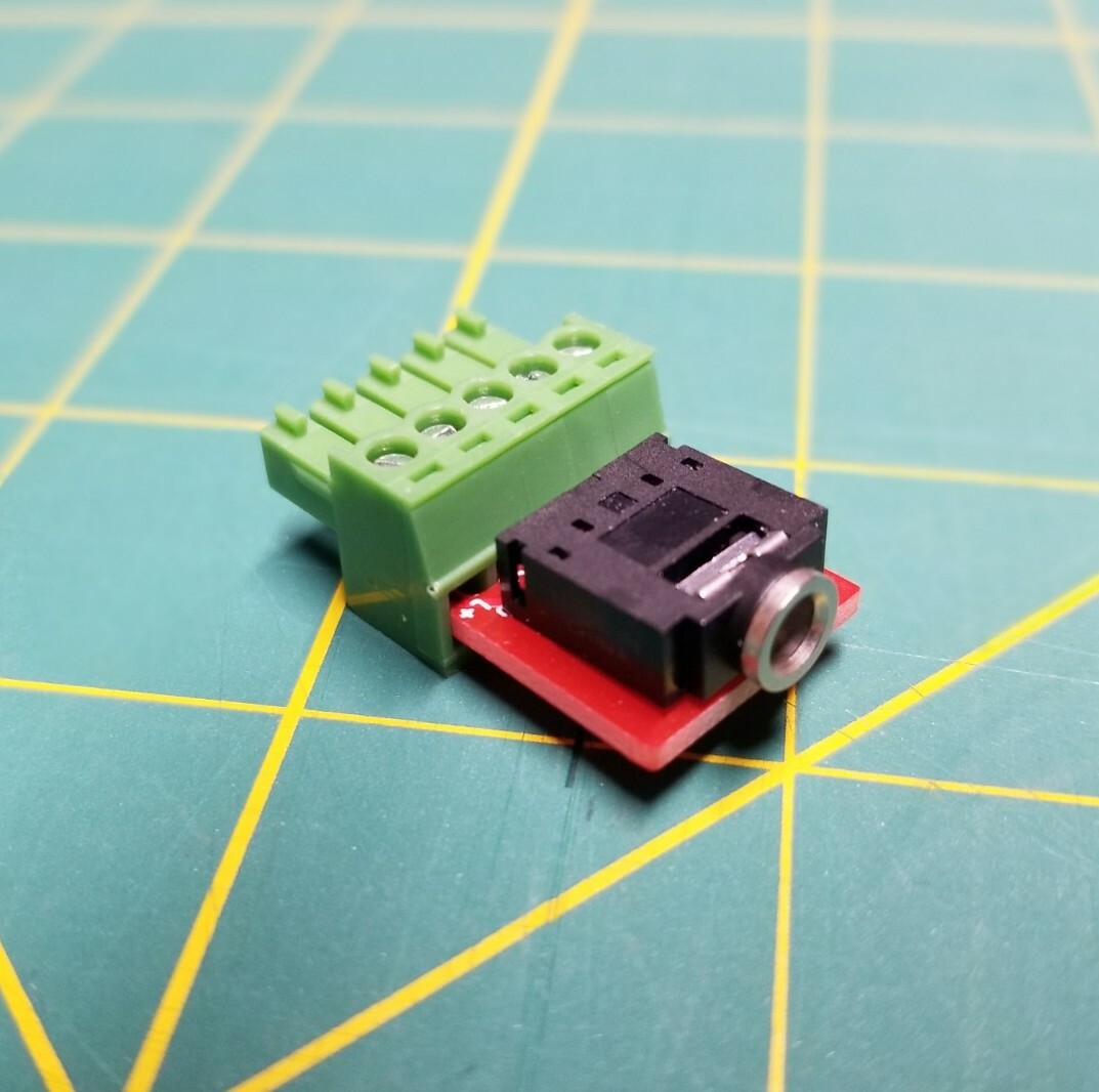 Extron Phoenix Audio Adapters Crosspoint 3.5mm Phono AUX TRS RGB PVM Connector