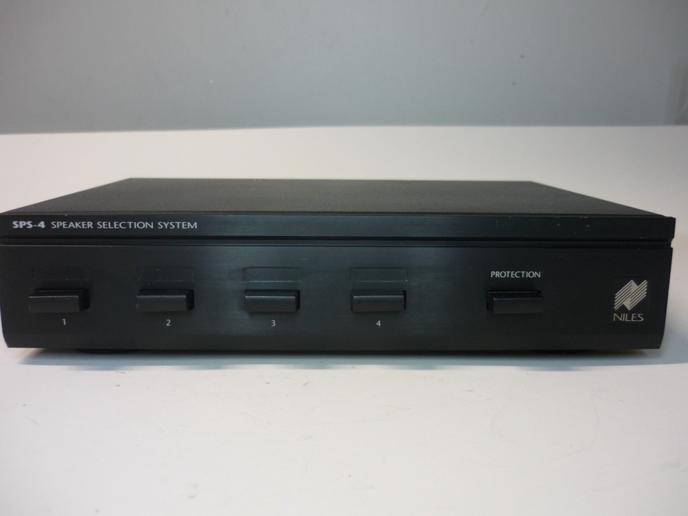Niles SPS-4 Speaker Selector 4 Zone Audio System with Amplifier Protection