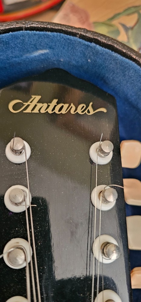 Antares Mandolin AMD 25
