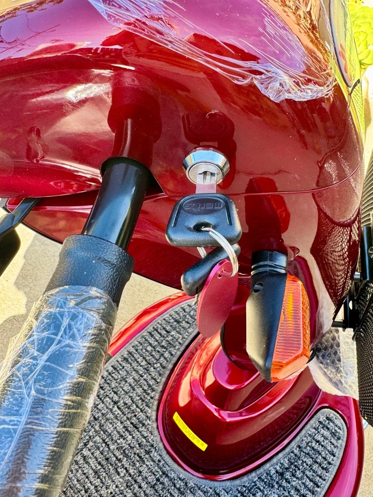 New Merits 3 Wheel Mobility Scooter