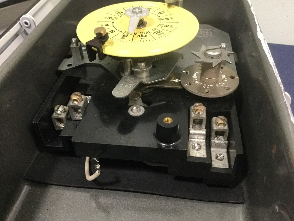Intermatic T573R Time Switch w/ "Skipper" - Locksmith
