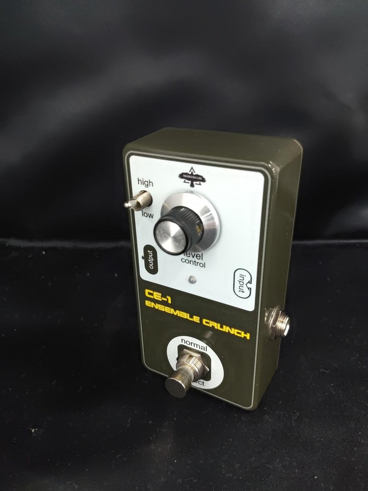 TRIUNGULO LAB / CE-1 (no.260411)