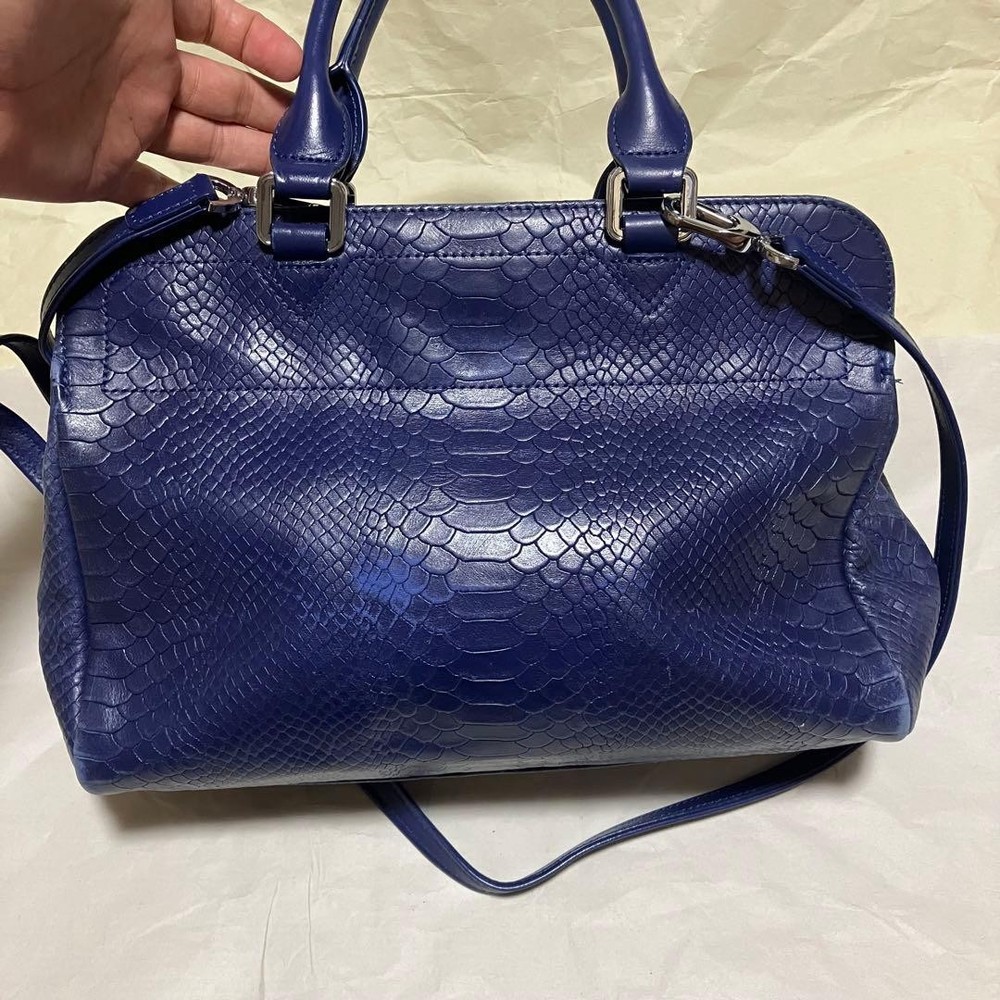 Longchamp Crocodile Embossed Handbag 2way 07a