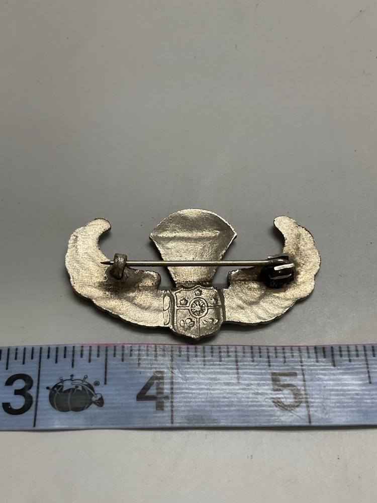 Phillipean Jump Wing Basic issue Wing- o358