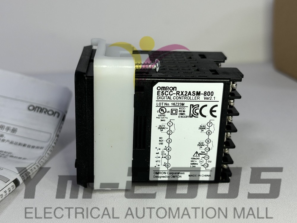 Omron-E5CC-RX2ASM-800 100-240 VAC Temperature Controller Fast delivery 1PC NEW