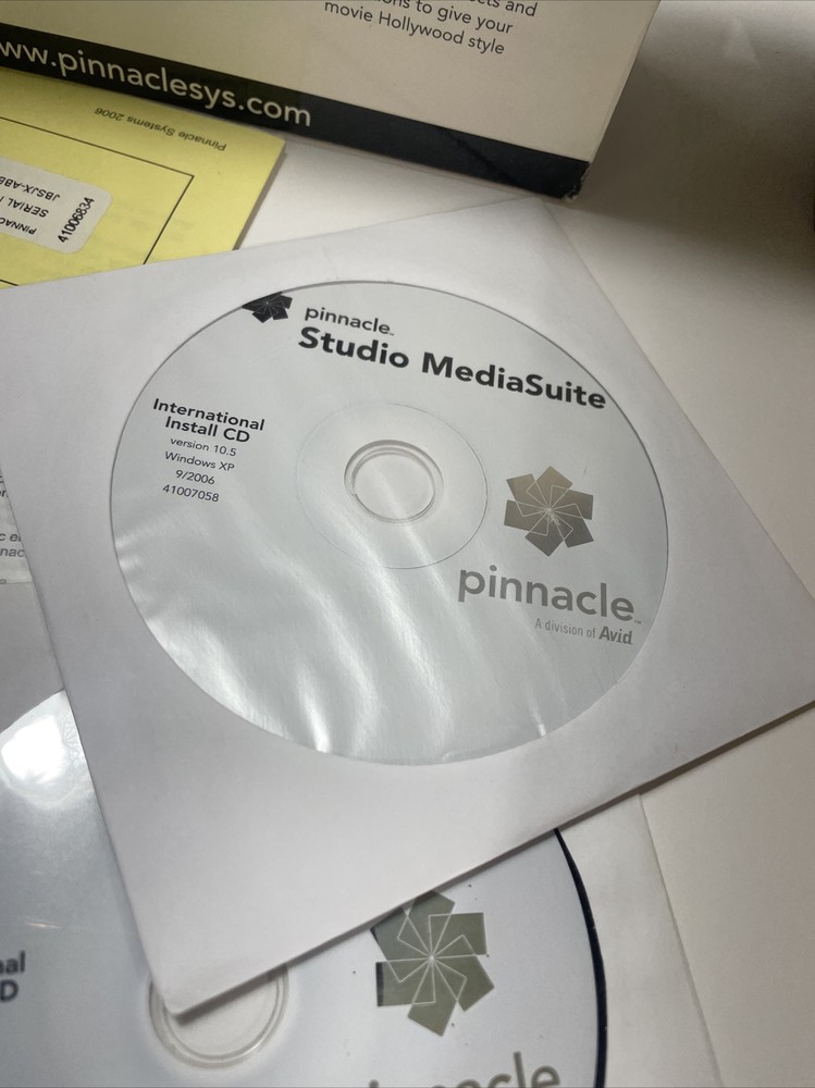 Pinnacle Studio Plus Titanium Edition - Home Video Editing Version 10.5