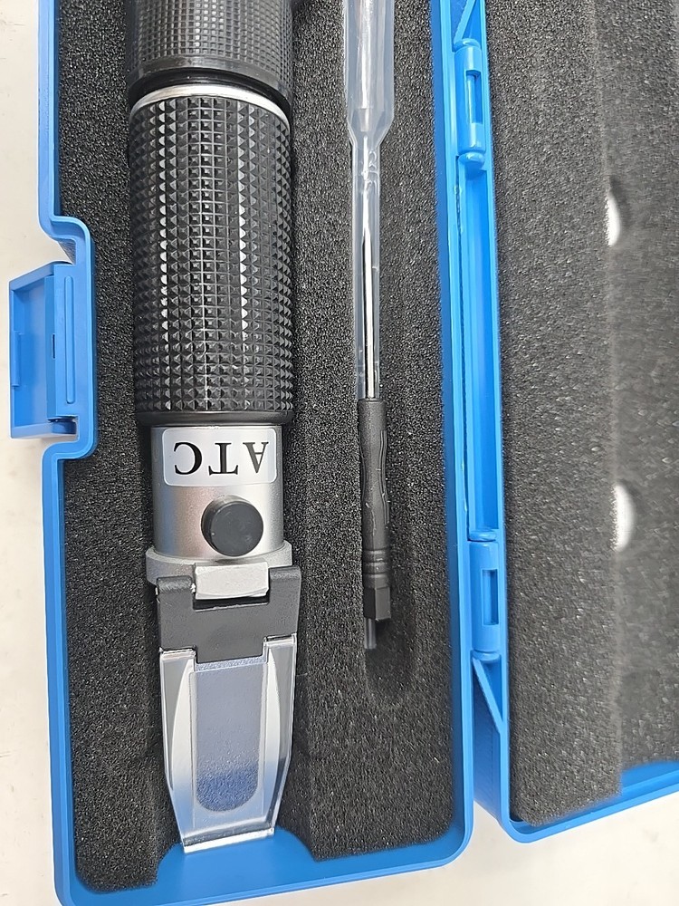 Aichose Portable Optical Brix Refractometer ATC Durable Easy X0018H8TM