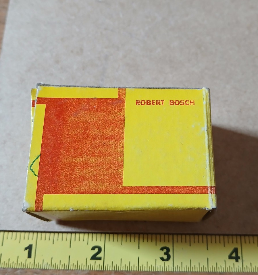Bosch 02 070 Condenser - NOS