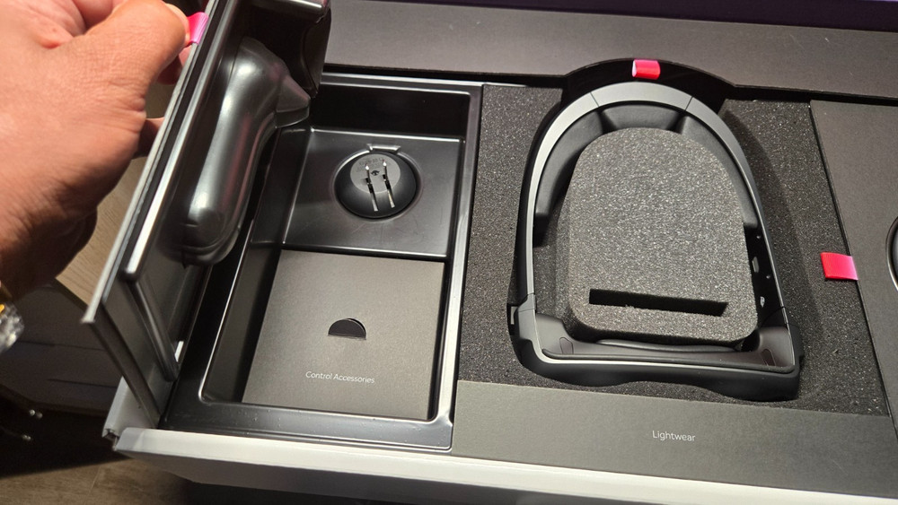 MAGIC LEAP ONE Creator Edition Augmented Reality AR Headset Kit Size 1 M9001