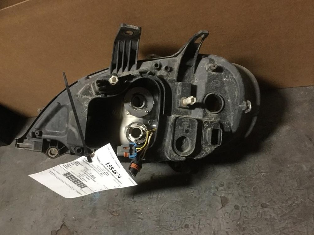 For 2010 FREIGHTLINER B2 HEADLIGHT Right , IL