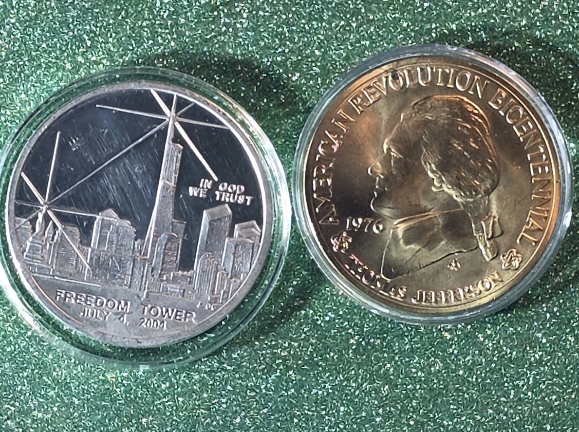 2 Twin Towers 1 Oz. Pure .999 Silver Comemoritive Mint Coins. & Thomas JEFFERSON