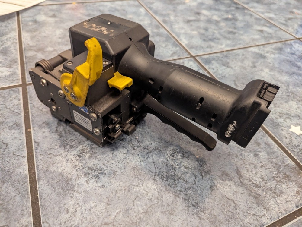 FROMM P320 Plastic Strapping Tool - Tool Only, Needs New Bearings - As Is